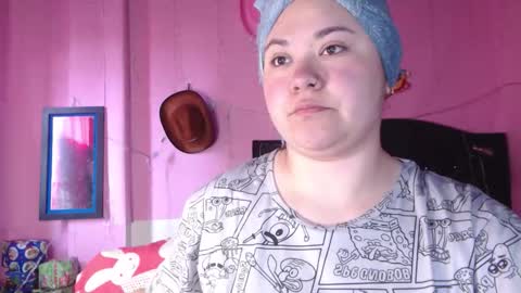 Snapshot of nikkirous_ chatting on 12/20/25, 12:34 Nikkirous online show from 12/20/25, 12:34