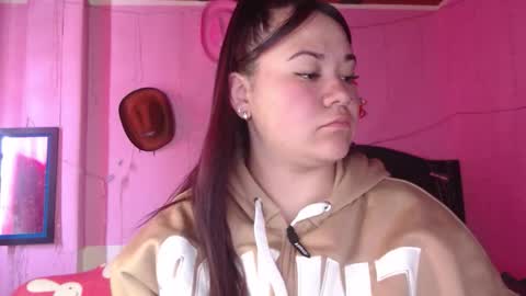 Snapshot of nikkirous_ chatting on 01/09/26, 05:04 Nikkirous online show from 01/09/26, 05:04