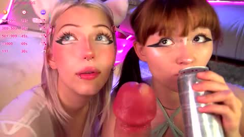 Snapshot of nikkisilk chatting on 09/19/25, 06:30 Stassy Krissy Aria Lina online show from 09/19/25, 06:30