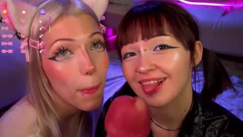 Snapshot of nikkisilk chatting on 10/05/25, 12:58 Stassy Krissy Aria Lina online show from 10/05/25, 12:58