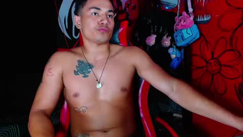 Snapshot of nikkithebeastx chatting on 04/22/26, 12:02 nikkithebeastx online show from 04/22/26, 12:02