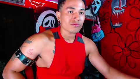 Snapshot of nikkithebeastxx chatting on 04/20/26, 10:44 Nikki online show from 04/20/26, 10:44