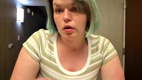 nikkithickumss online show from 04/04/26, 10:02