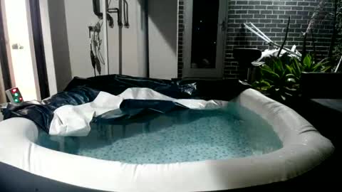 Niquita Sparkles online show from 12/05/24, 12:11