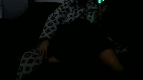 Niquita Sparkles online show from 12/22/24, 06:26