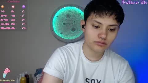 Snapshot of nikky_tomboy444 chatting on 12/20/24, 01:22 Nikky online show from 12/20/24, 01:22