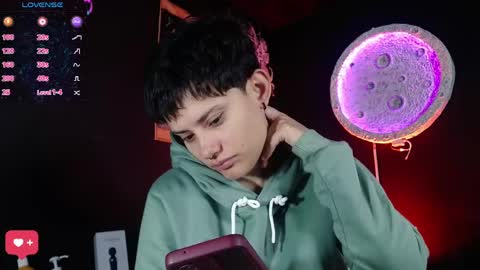 Snapshot of nikky_tomboy444 chatting on 05/09/26, 01:16 Nikky online show from 05/09/26, 01:16