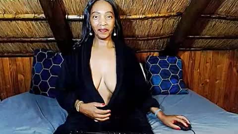 nikkyjigglesx online show from 03/13/26, 06:31