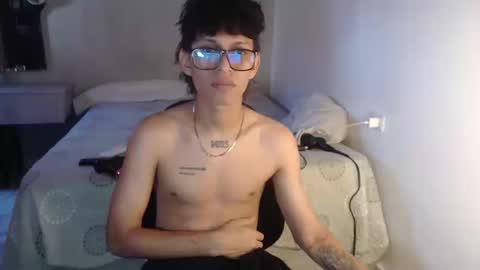 niklaus_wolf online show from 09/10/25, 10:21