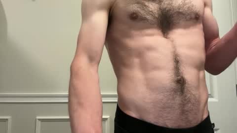 Snapshot of niko9inches chatting on 10/23/25, 06:28 niko9inches online show from 10/23/25, 06:28