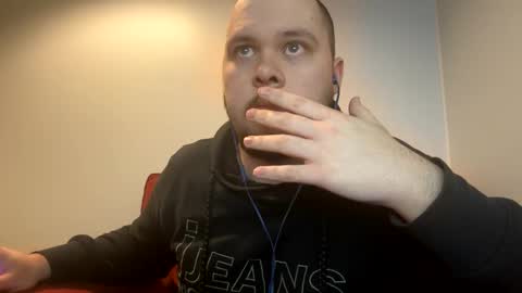 Snapshot of nikofromforest chatting on 01/25/25, 09:57 nikofromforest online show from 01/25/25, 09:57