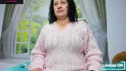 Snapshot of nikol32__ chatting on 06/26/26, 10:41 dayan online show from 06/26/26, 10:41