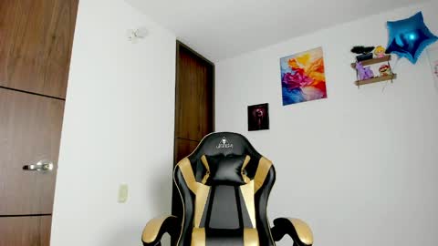 Snapshot of nikol_rang1 chatting on 03/28/26, 02:33 Nikol Rang online show from 03/28/26, 02:33