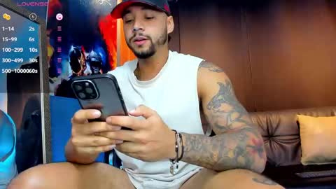 Snapshot of nikolahank1 chatting on 02/10/25, 08:09 Nikola Hank online show from 02/10/25, 08:09