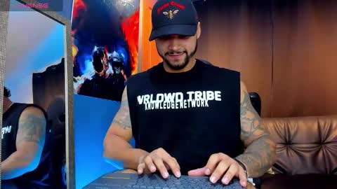 Snapshot of nikolahank1 chatting on 02/12/25, 03:51 Nikola Hank online show from 02/12/25, 03:51