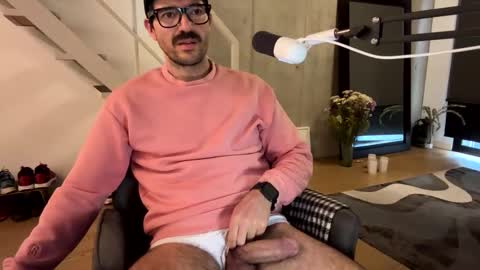 Snapshot of nikolaj_costeer_w chatting on 02/04/25, 08:28 Nikolaj costeer online show from 02/04/25, 08:28