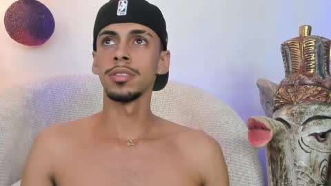 Snapshot of nikolay_dimitrov chatting on 06/06/26, 01:11 online show from 06/06/26, 01:11