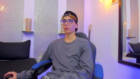 Snapshot of nikolay_gregori chatting on 01/03/25, 10:09 online show from 01/03/25, 10:09