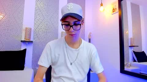 Snapshot of nikolay_gregori chatting on 01/08/25, 07:03 online show from 01/08/25, 07:03