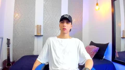 Snapshot of nikolay_gregori chatting on 02/09/25, 04:04 online show from 02/09/25, 04:04