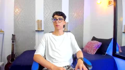 Snapshot of nikolay_gregori chatting on 02/09/25, 07:05 online show from 02/09/25, 07:05