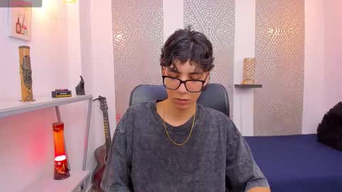 Snapshot of nikolay_gregori chatting on 10/01/25, 04:51 online show from 10/01/25, 04:51