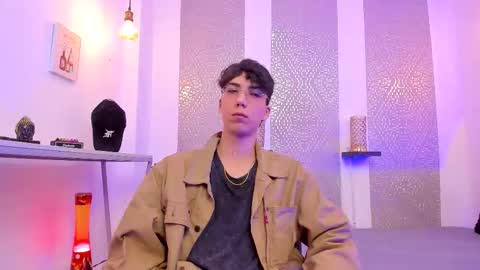 Snapshot of nikolay_gregori chatting on 12/02/25, 04:18 online show from 12/02/25, 04:18