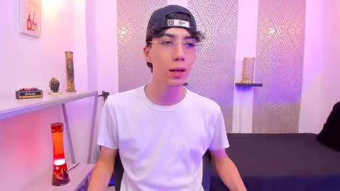    online show from 12/16/25, 04:06