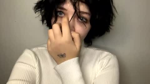 Snapshot of nikoli_naw chatting on 01/08/25, 07:03 nikoli_naw online show from 01/08/25, 07:03