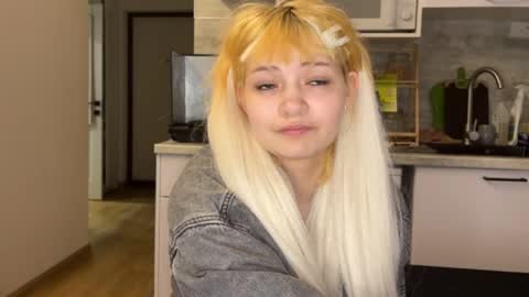 Snapshot of nikoli_naw chatting on 04/14/26, 08:15 nikoli_naw online show from 04/14/26, 08:15