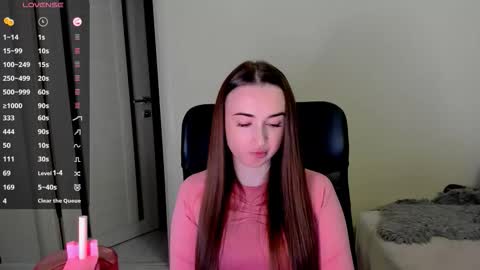      online show from 10/28/25, 07:12