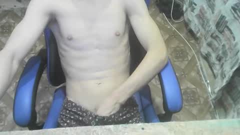 Snapshot of nikolos22 chatting on 11/09/25, 09:02 nikolos22 online show from 11/09/25, 09:02