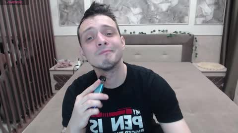 Nikolos online show from 01/12/25, 01:37
