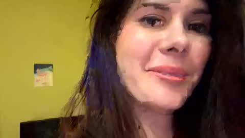 Snapshot of nikoltravel chatting on 03/18/26, 09:18 Nikol online show from 03/18/26, 09:18