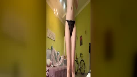 Snapshot of nikoltravel chatting on 04/22/26, 08:54 Nikol online show from 04/22/26, 08:54