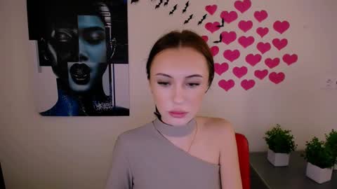 nikonara_ online show from 01/21/25, 01:22