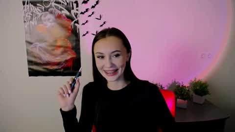 nikonara_ online show from 02/05/25, 04:03