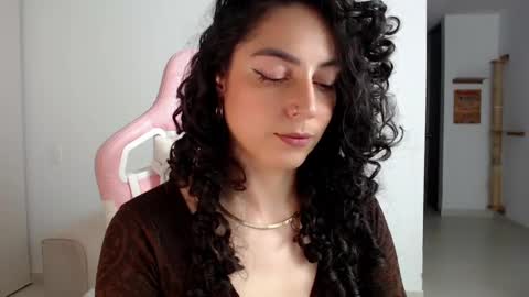 Snapshot of niky_blue chatting on 01/29/25, 11:25 niky_blue online show from 01/29/25, 11:25