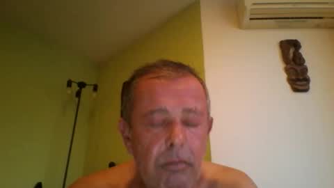 Snapshot of nikyo419 chatting on 09/17/25, 04:47 nikyo419 online show from 09/17/25, 04:47