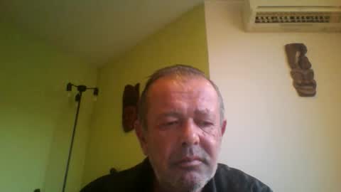 Snapshot of nikyo419 chatting on 10/05/25, 04:44 nikyo419 online show from 10/05/25, 04:44