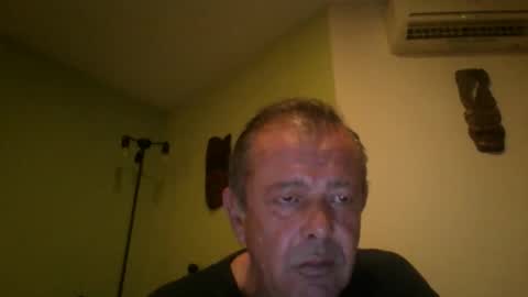 Snapshot of nikyo419 chatting on 10/07/25, 04:09 nikyo419 online show from 10/07/25, 04:09