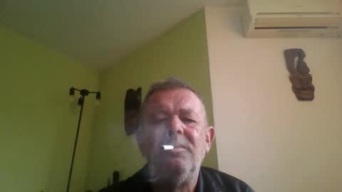 Snapshot of nikyo419 chatting on 10/11/25, 10:36 nikyo419 online show from 10/11/25, 10:36