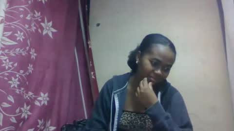 nilah online show from 09/23/25, 02:42