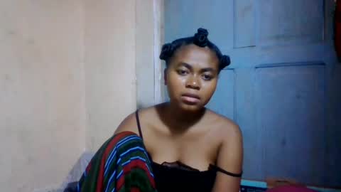 nilah online show from 07/03/26, 11:27
