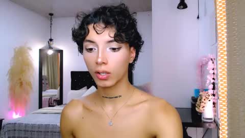 Nilam online show from 02/12/25, 03:38