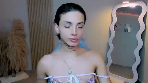 Snapshot of nilam217 chatting on 07/10/26, 08:11 Nilam online show from 07/10/26, 08:11