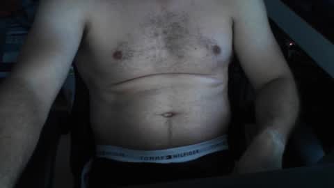 Snapshot of nillis chatting on 09/15/25, 09:20 nillis online show from 09/15/25, 09:20