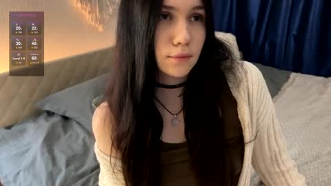 Snapshot of nimfaheart chatting on 12/01/24, 04:29 Jennet online show from 12/01/24, 04:29
