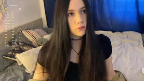 Snapshot of nimfaheart chatting on 12/05/24, 10:55 Jennet online show from 12/05/24, 10:55