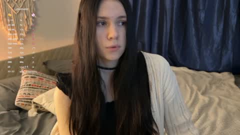 Snapshot of nimfaheart chatting on 12/08/24, 01:14 Jennet online show from 12/08/24, 01:14